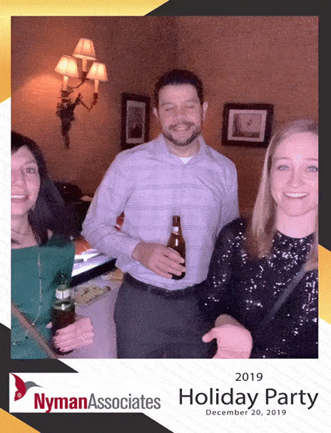 Selfie Station Photo Booth DIY 5 roamer photo booth Philadelphia